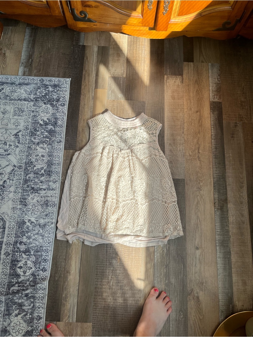Xhilaration Cream Lace Sleeveless Girls Top